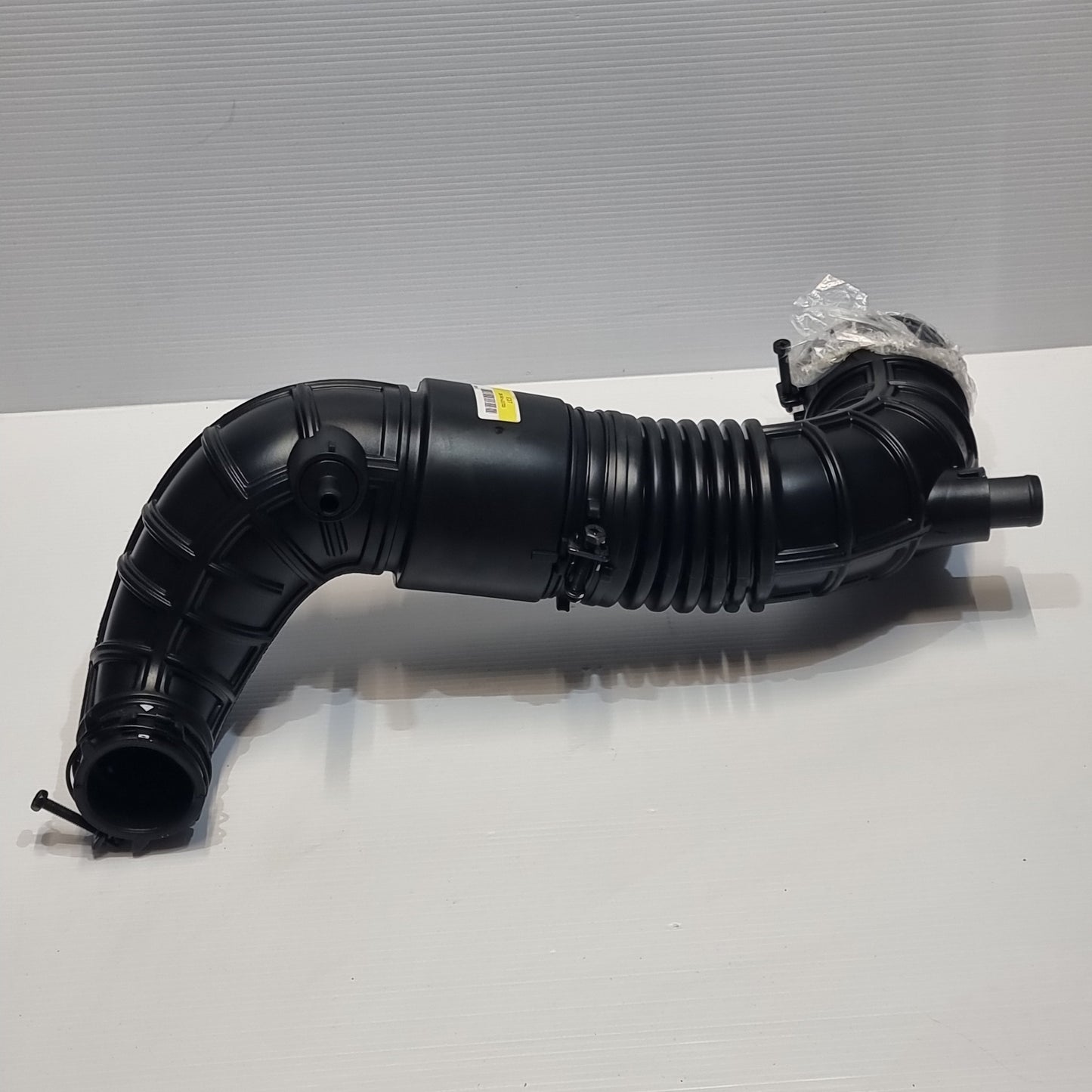 Genuine Hyundai Hose Assy-Air Intake | 28140G3700
