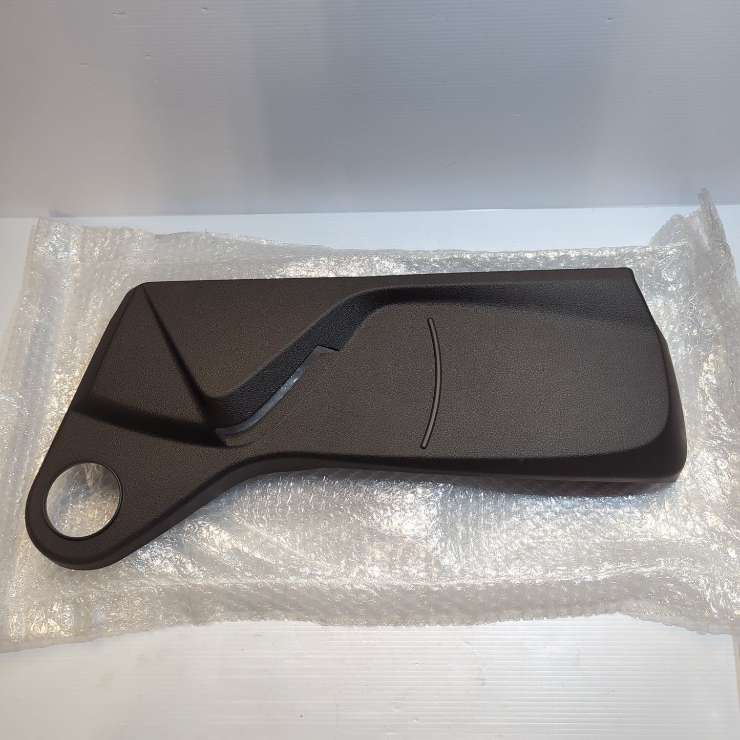 Genuine Front Left Seat Cushion Moulding - Ford Transit 2014- | 1856442
