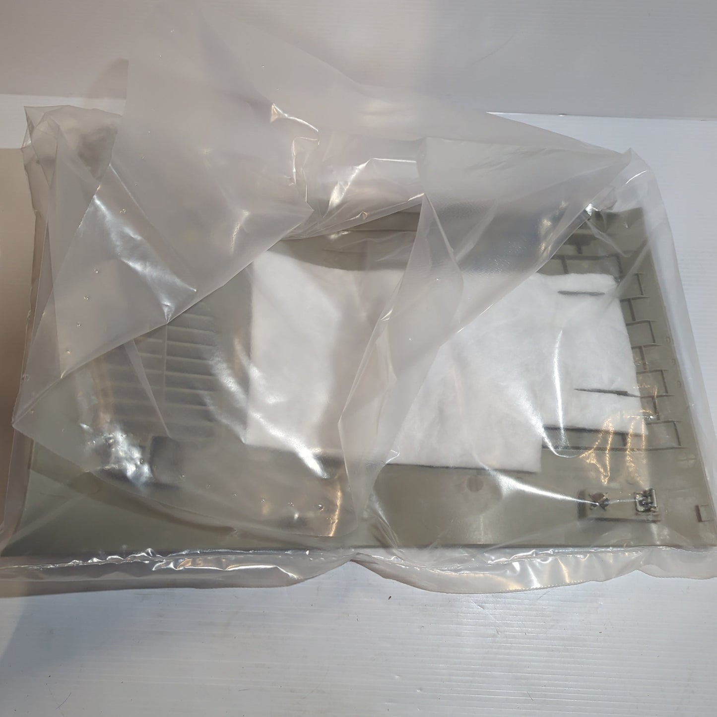 Genuine Ford Trim - "D"-Pillar - Upper | 2024659