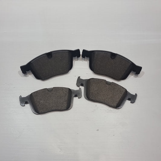 Genuine Front Brake Pad Kit - Volvo XC60 2015-2017 | 31445985
