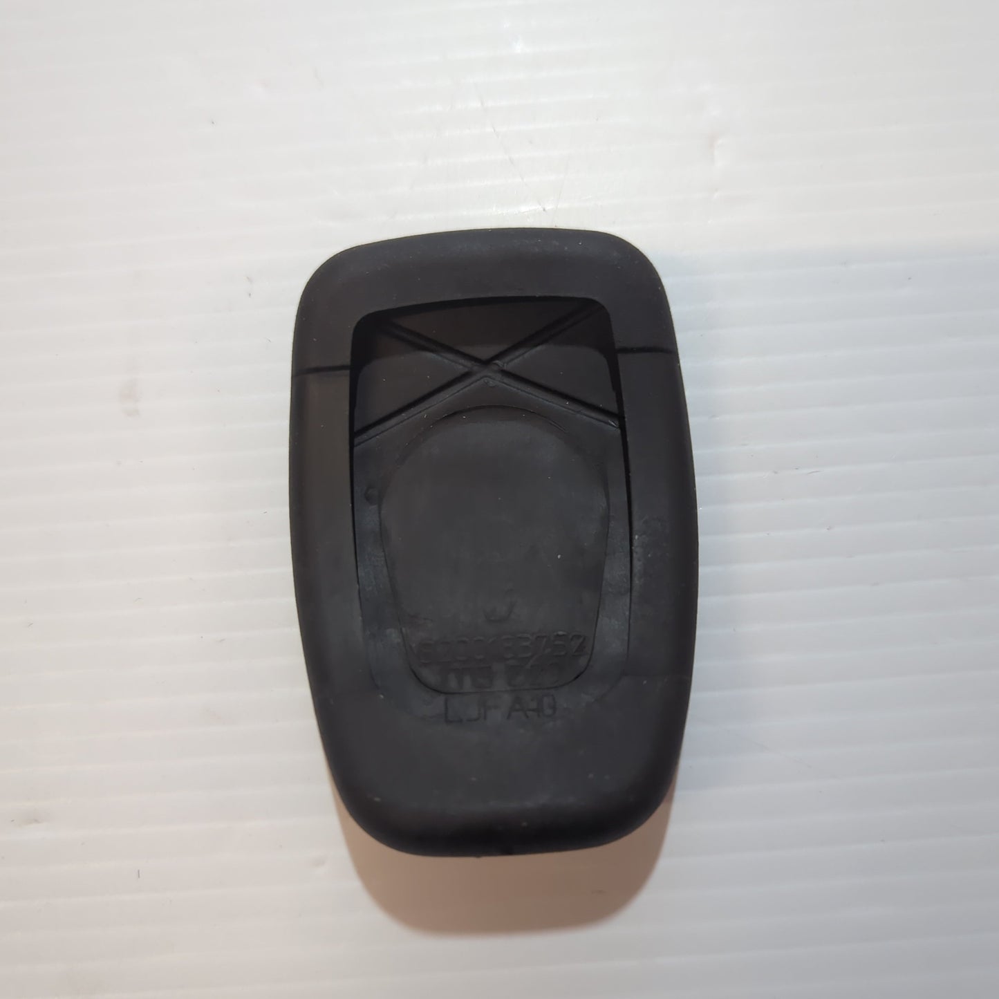 1x Genuine Rubber Brake Pedal Pad - Nissan Primastar | 4653100QAC
