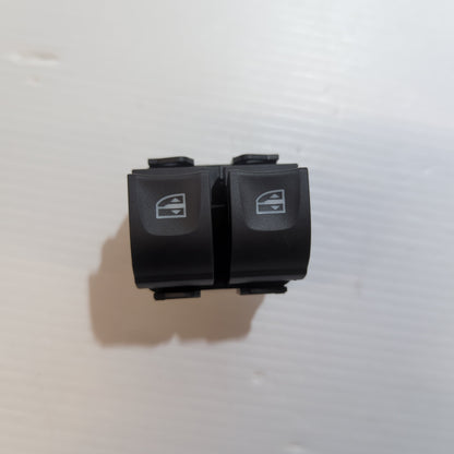 Genuine Nissan Switch Assy-Pow | 2541100Q1G