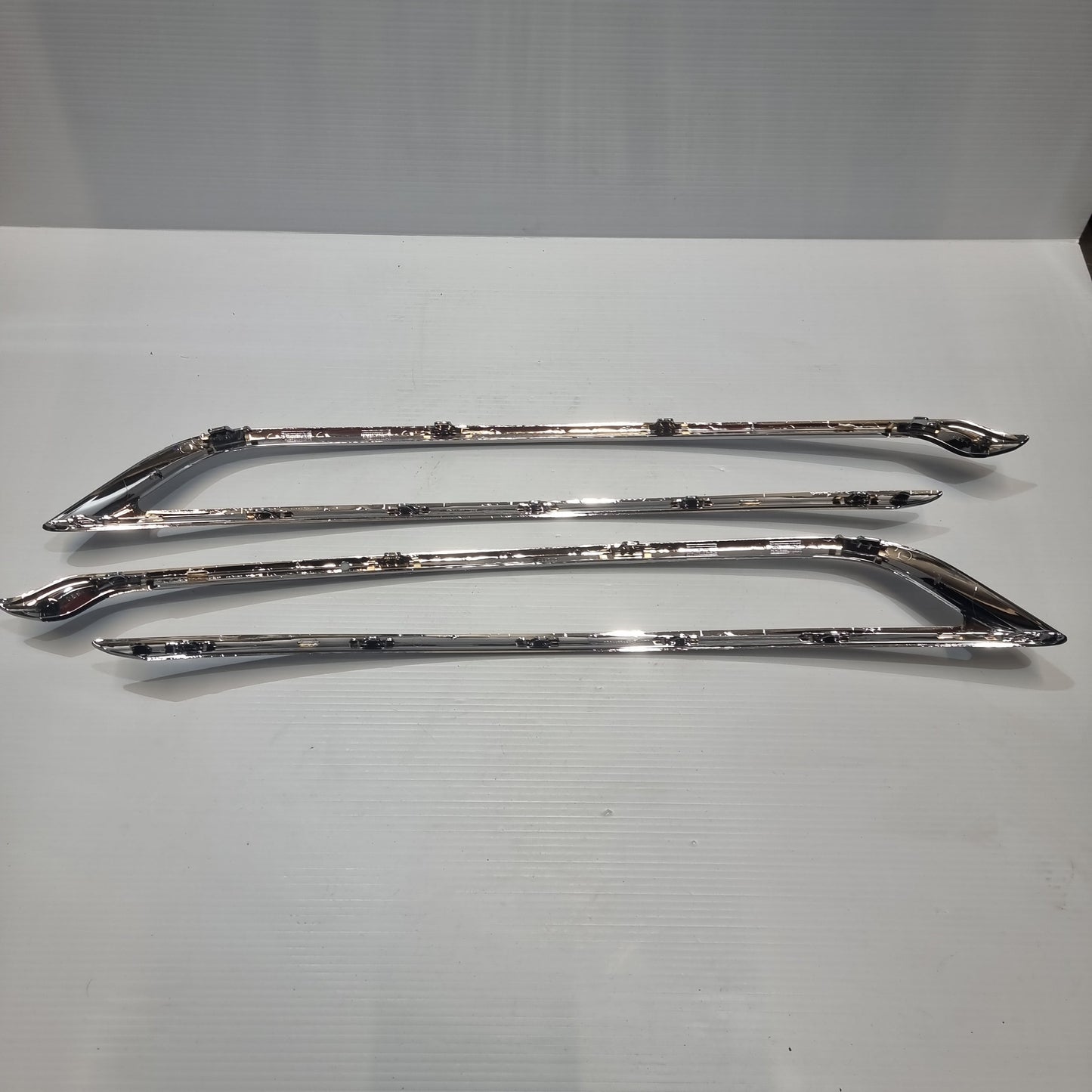 Genuine Chrome Bumper Molding - Peugeot | 1617536780