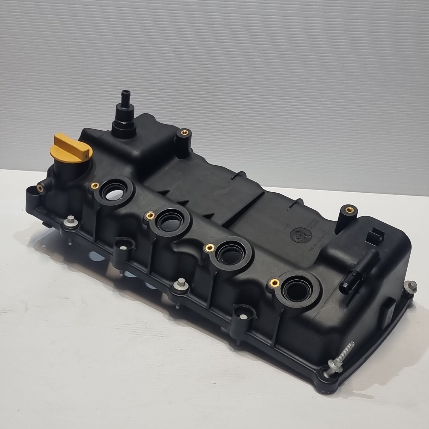 Genuine Cylinder Head Cover - Fiat 500X / Tipo | 55247720