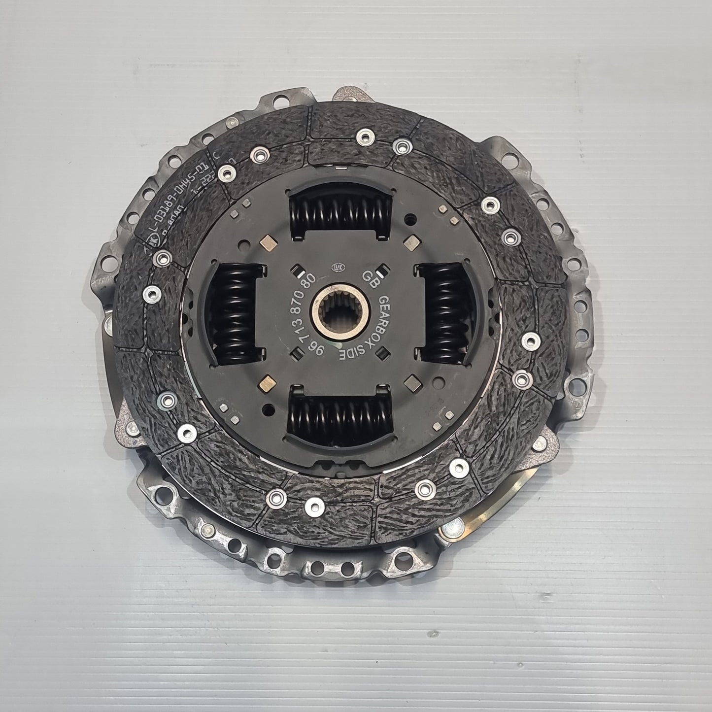 Genuine Clutch Kit - Peugeot 208 | 1611273280