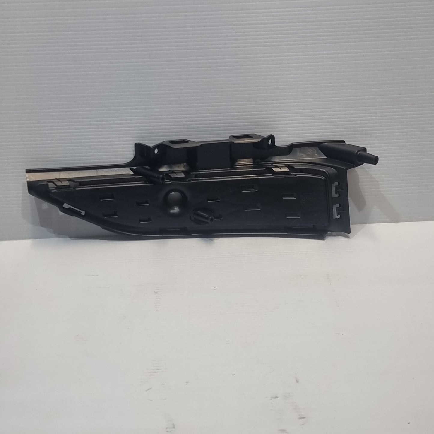 Genuine Right Hand Side Front Bumper Mesh - Hyundai Kona | 86566J9010