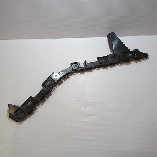 Genuine Rear Bumper Mounting Left Bracket - Ford Mustang 2015-2017 | 2072195