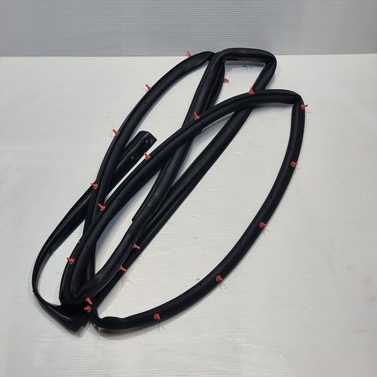 Genuine Rear Left Door Rubber Seal - Hyundai Tuscon | 83130D7000