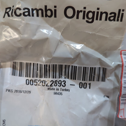 Genuine Right Exterior Roof Gasket - Fiat | 52022893