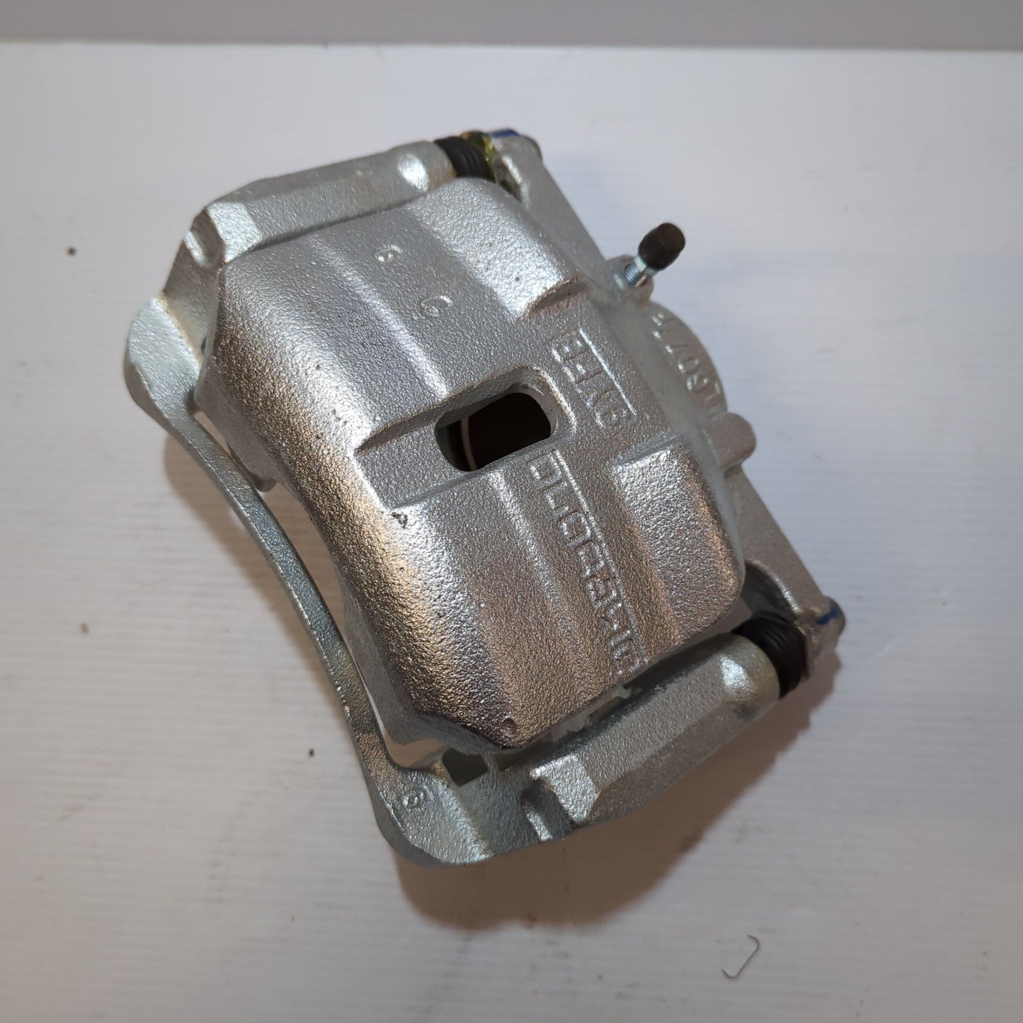 Genuine Front Right Brake Caliper - Nissan X-Trail | 410014BA0C