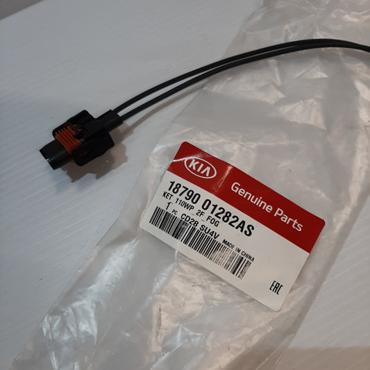 Genuine Fog Light Lamp Connector - Kia  | 1879001282AS