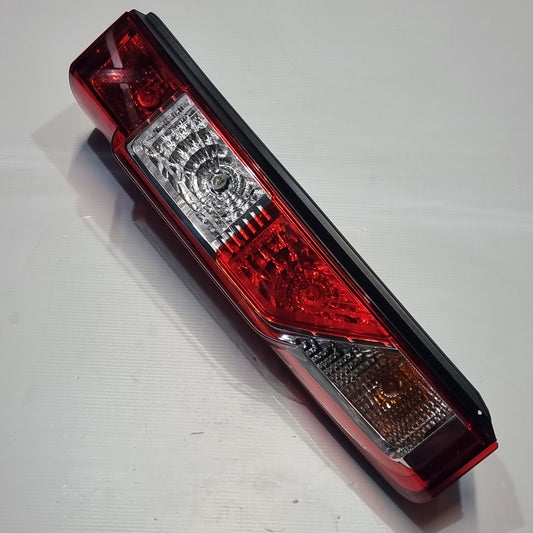 Genuine Rear Right Tailgate Lamp - Nissan NV400 | 2655000Q0F