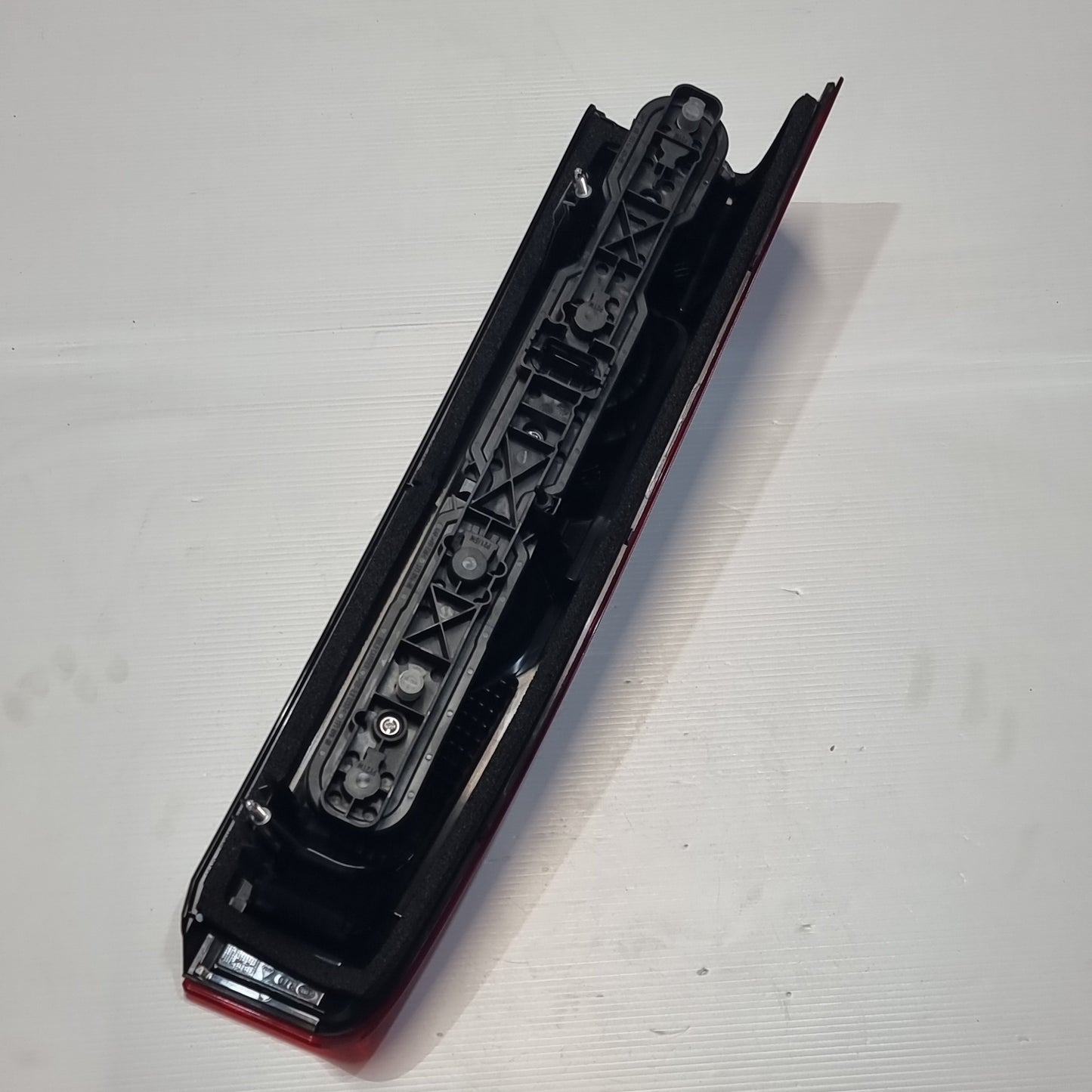Genuine Rear Right Tailgate Lamp - Nissan NV400 | 2655000Q0F