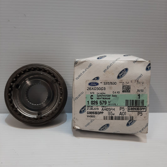 Genuine 5-Speed manual Transmission - Ford | 1026579
