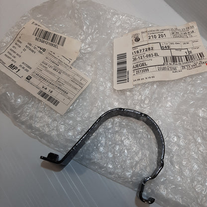 Genuine Water Pump Retainer - Seat | 5Q0121093EL