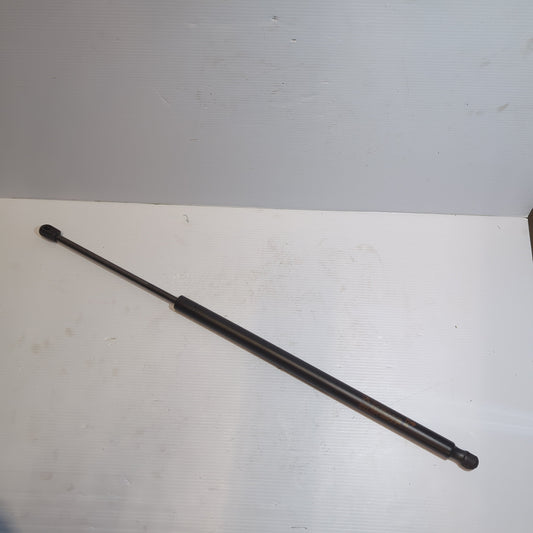 Genuine Right Gas Boot Prop - Jeep Commander 2006 | K55396620AC