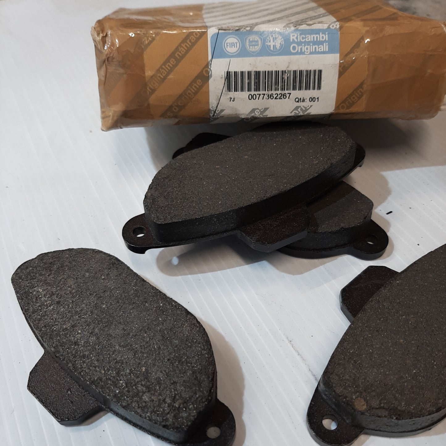 Genuine Front Brake Pads - Fiat Panda | 77362267