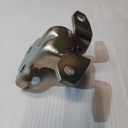 Genuine Lower Front Right Hand Door Hinge - Suzuki | 69330-58J00-000