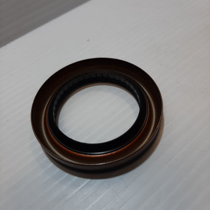 Genuine Oil Seal Diff Side - Suzuki S-Cross | 27432-57LA0-000