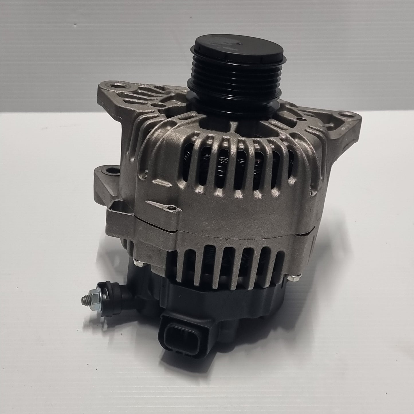 Genuine Alternator - Hyundai / Kia | 1648235880