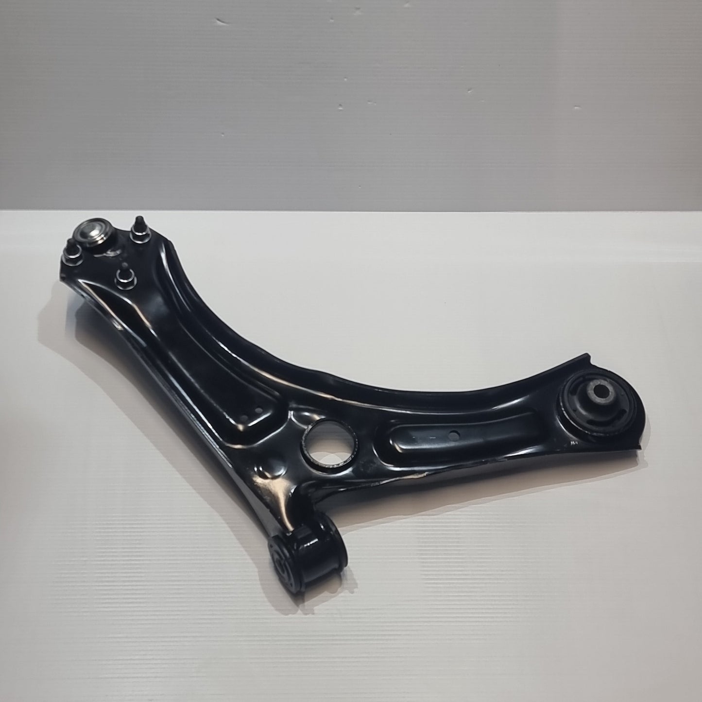 NK Steering Arm | 0147111