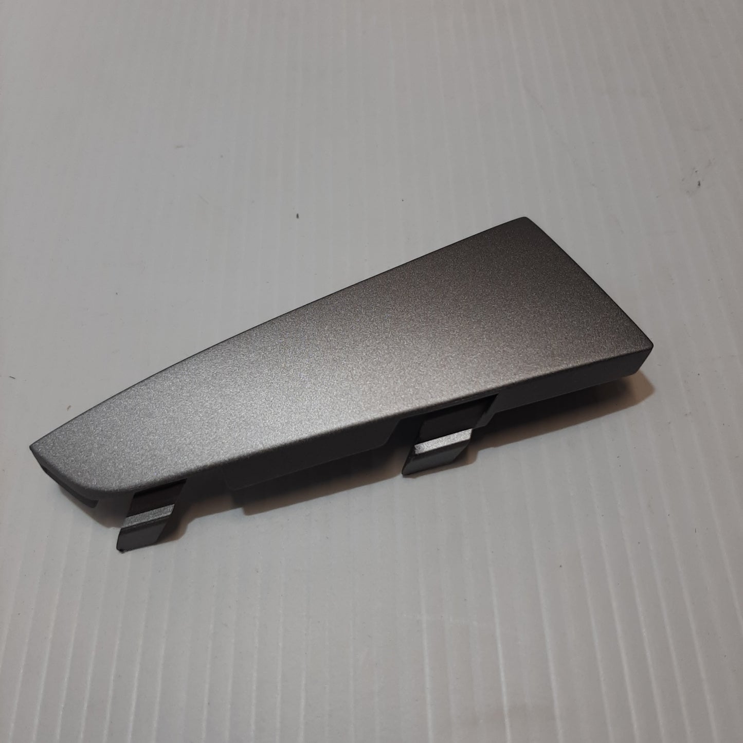 Genuine Left Hand Center Console Trim - Suzuki Alto | 73823M68K00-ZCP