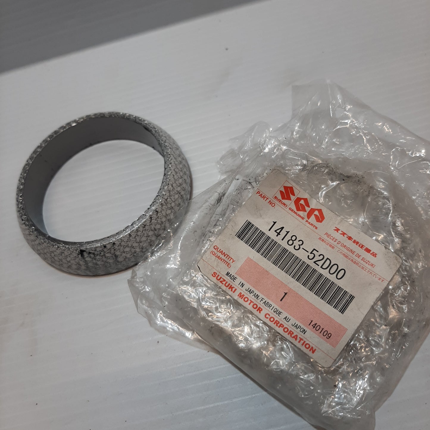 Genuine Exhaust Pipe Ring Seal - Suzuki | 14183-52D00-000