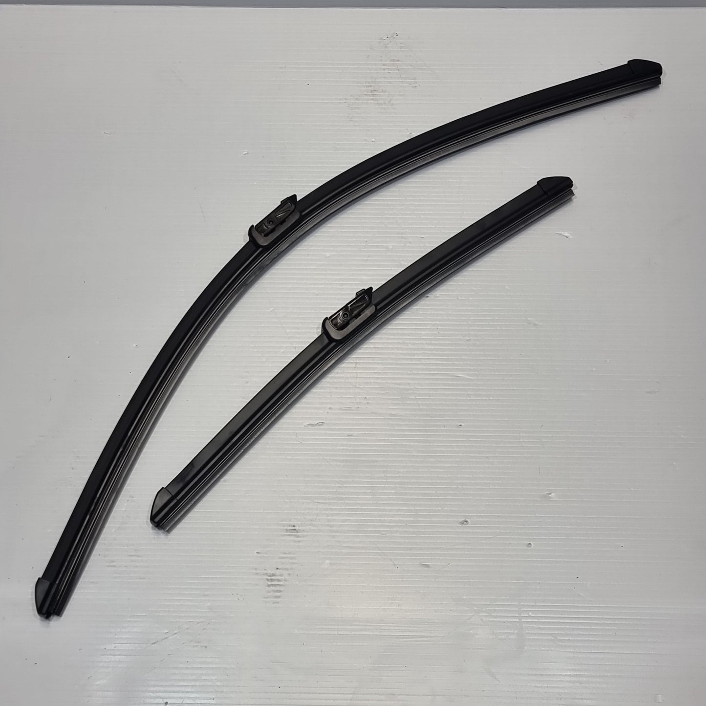 Genuine Set of Flat Front Wiper Blades - Peugeot Partner III | 1613159280