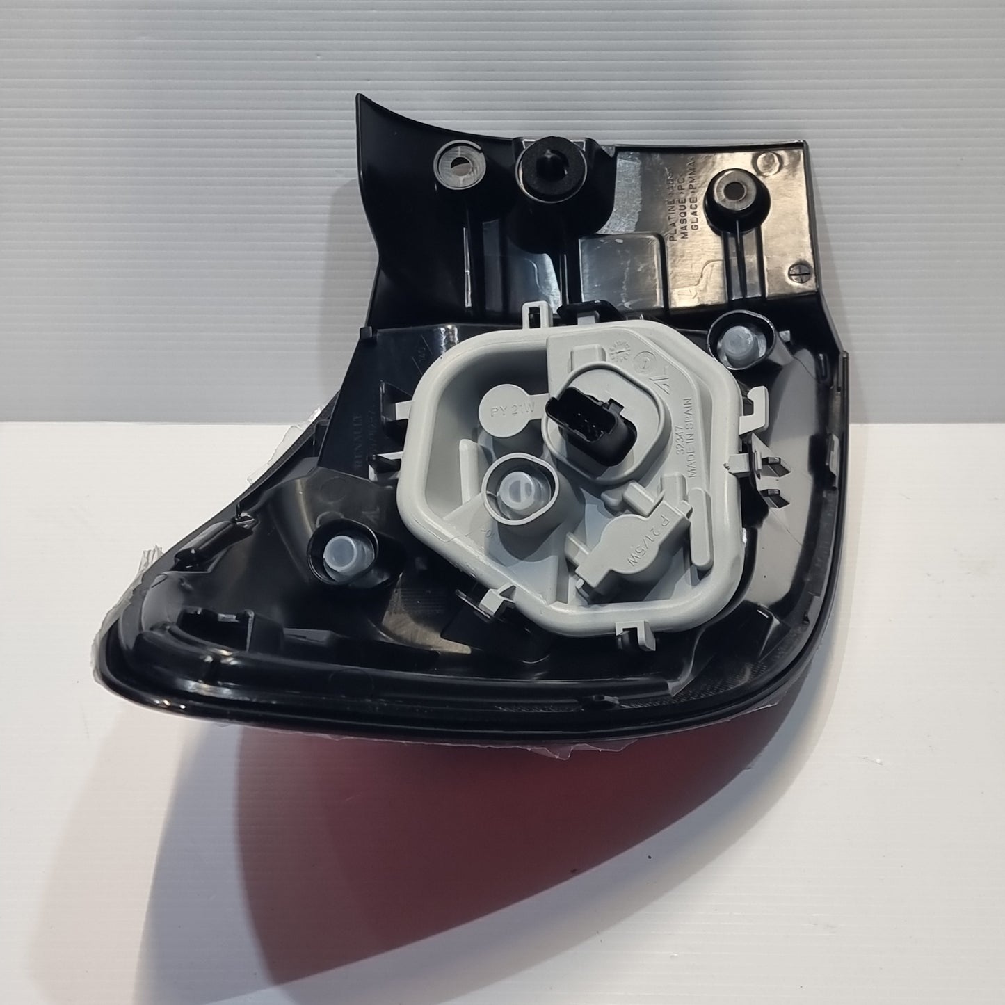 Genuine Rear Light - Renault Captur | 26 55 097 62R