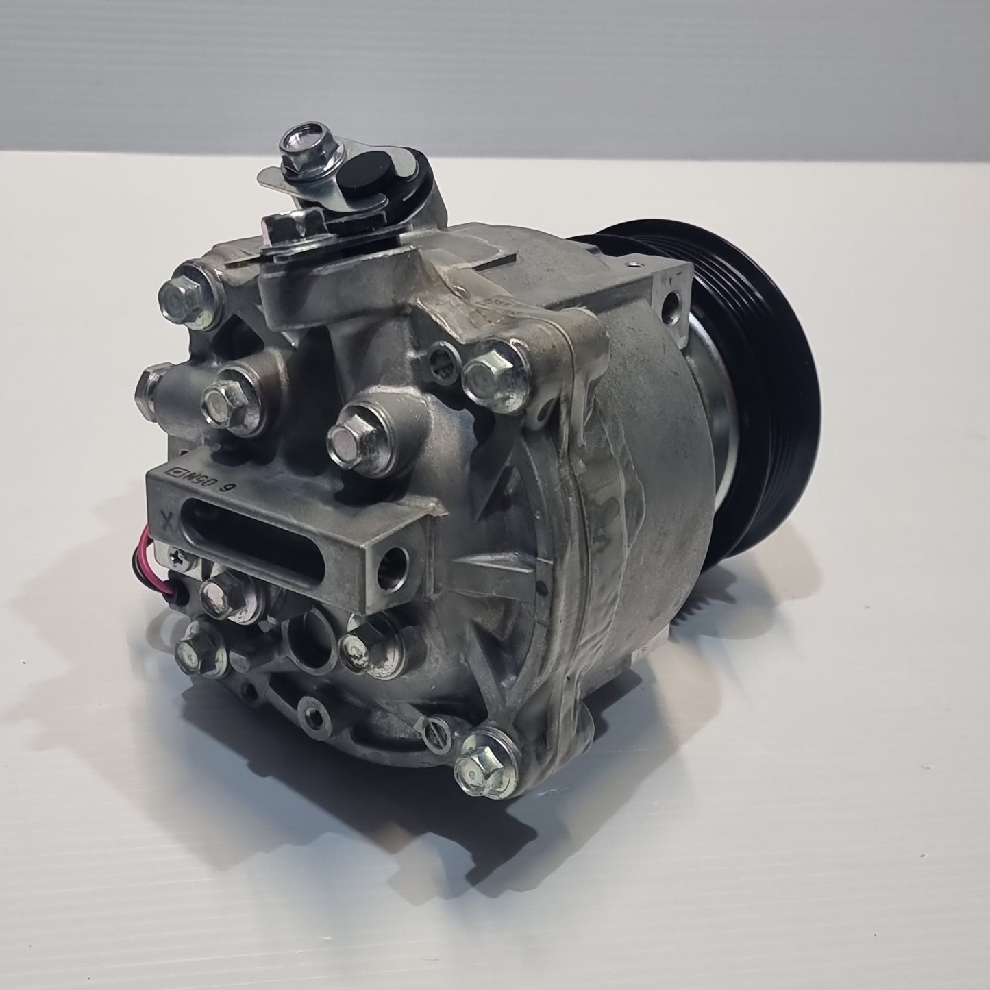 Genuine Air Conditioning Compressor - Vauxhall Adam / Mokka 2012- | 95523440