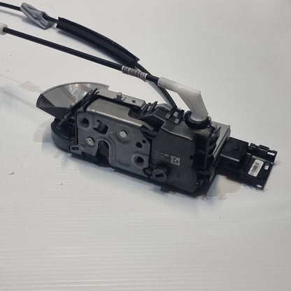 Genuine Front Right Door Lock - Peugeot Partner / Citroen Berlingo | 9135EF