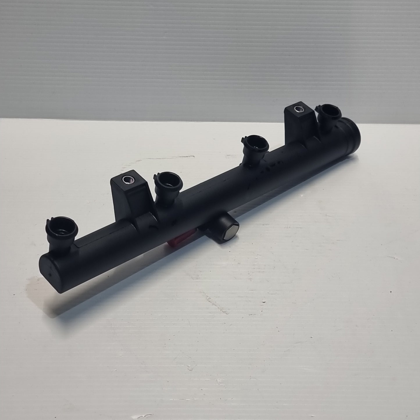Genuine Injector Nozzle Rail - Peugeot 307 / 308 / 408 | 1570P2