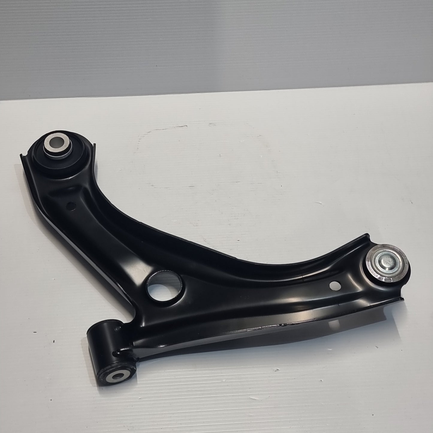 Genuine Suzuki Arm Assy Fr Suspens | 45201-62R00-000