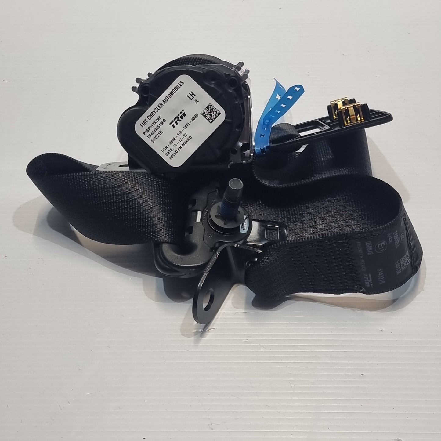 Genuine Second Row Seat Belt - Jeep Wrangler 2020-2023 | K6SP31TX7AC
