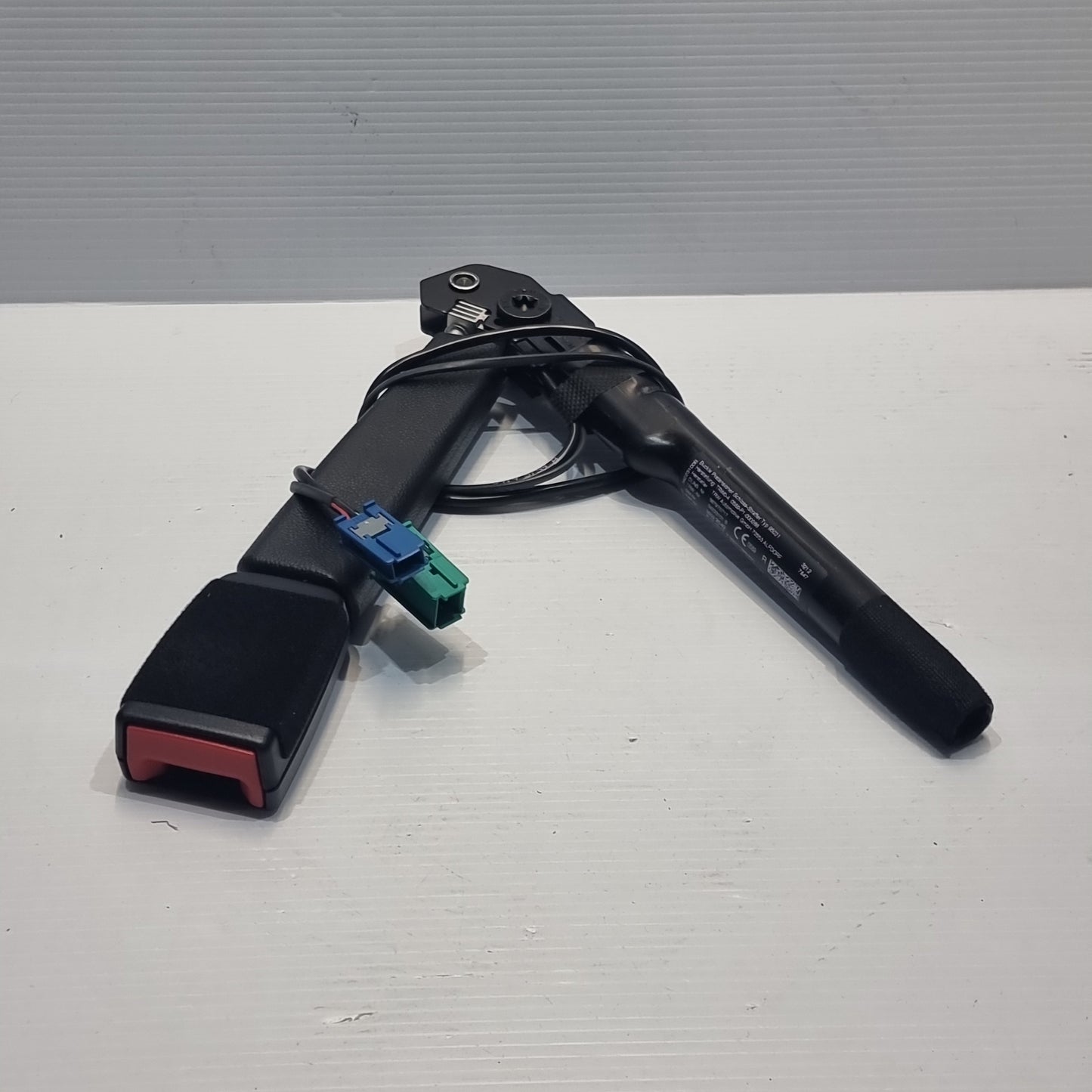 Genuine Driver Side Belt Stalk - Vauxhall Adam 2012-2019 | 39022042