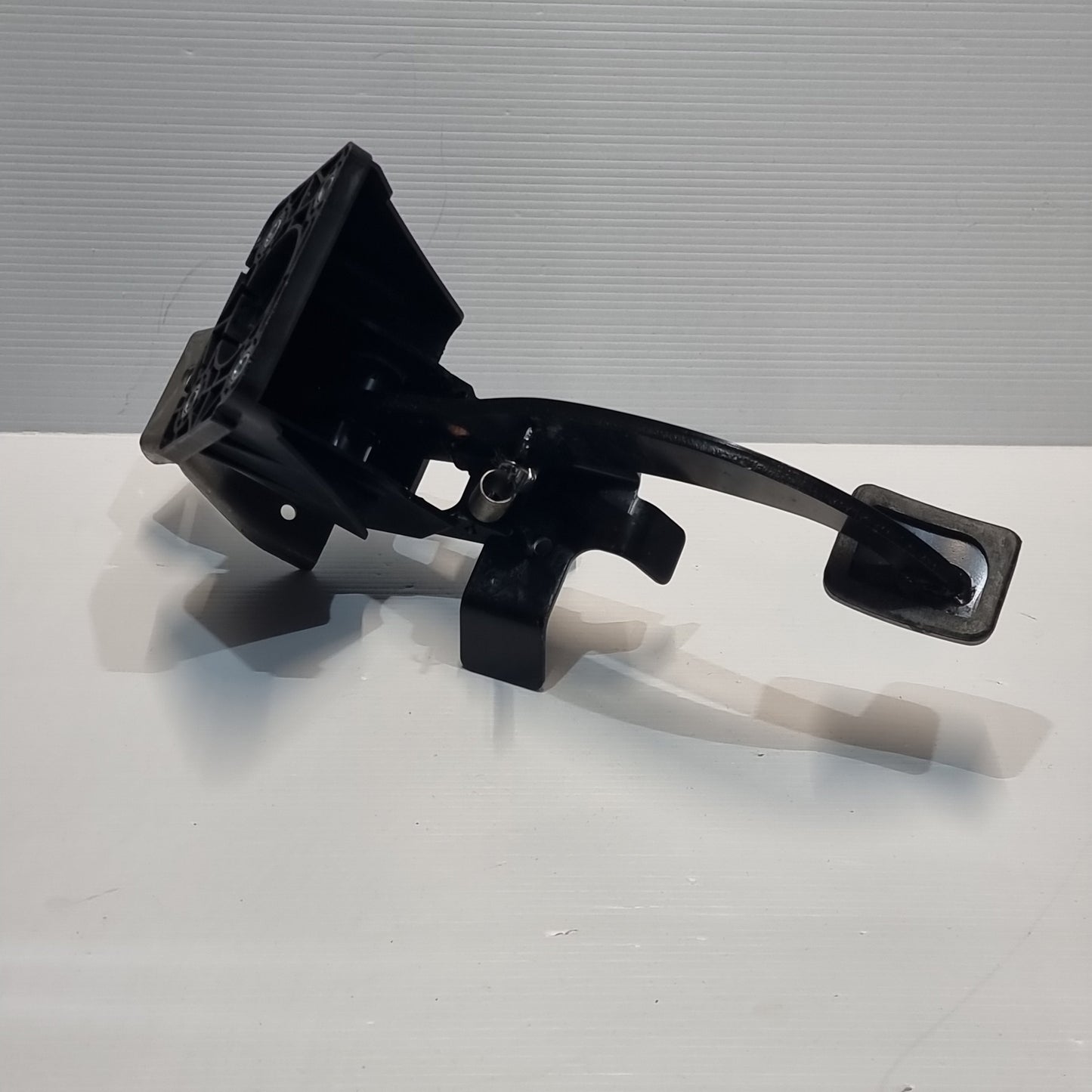 Genuine Brake Pedal Assembly - Hyundai i10 2007-2016 | 328000X941