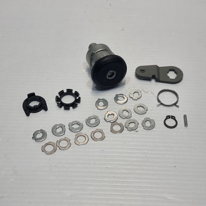 Genuine Right Door Lock Cylinder Repair Kit - Ford Fiesta mk3 / mk4 | 1022642