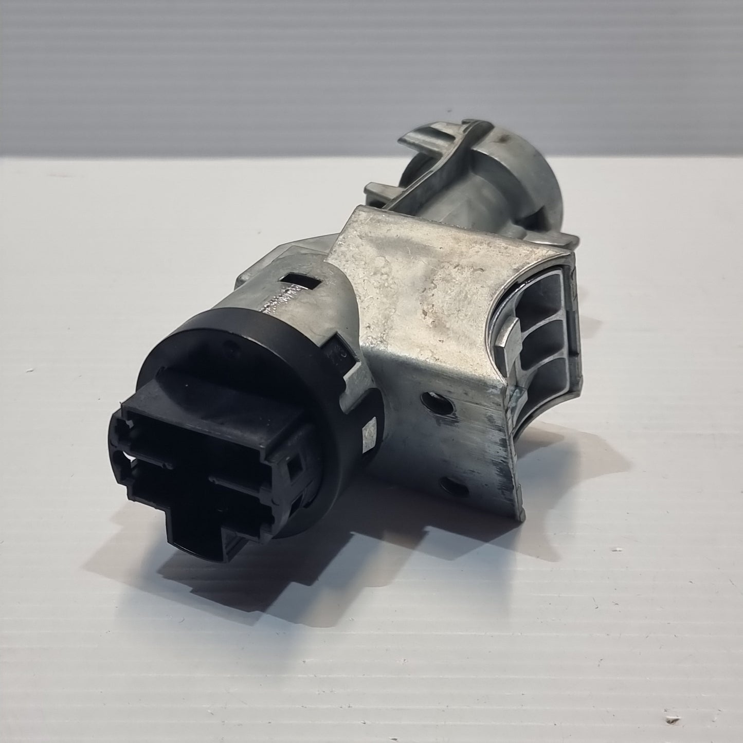 Genuine Ignition Switch - Fiat 500 Abarth | 52180853