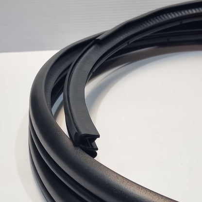 Genuine Front Left Door Weatherstrip - Mitsubishi Outlander 2007-2012 | 5725A127XA