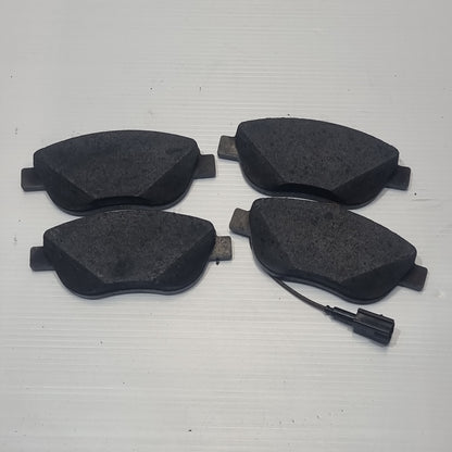 Genuine Front Brake Pad Set - Fiat Punto | 71770086