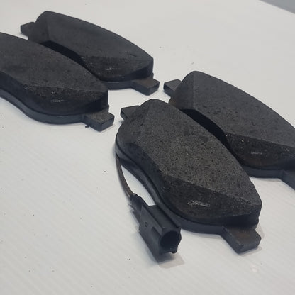 Genuine Front Brake Pad Set - Fiat Punto | 71770086
