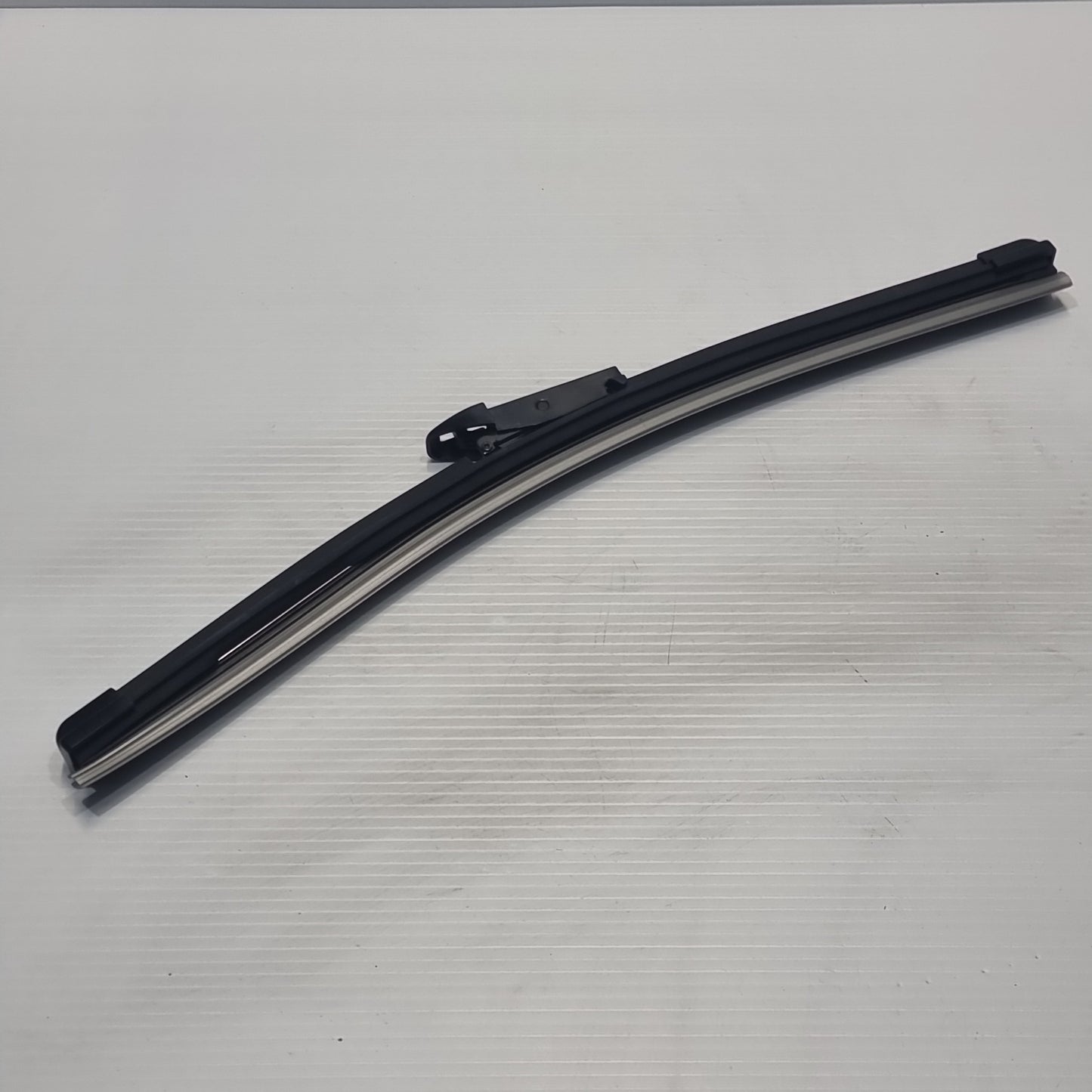 1x TP - Universal Wiper Blade 15" TVF38 | WB15F