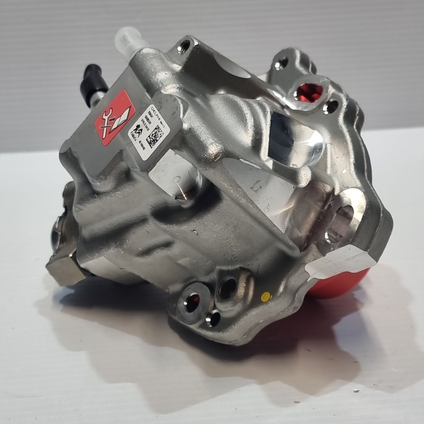 Genuine Fuel Injection Pump - Ford Focus / Kuga | 1870671