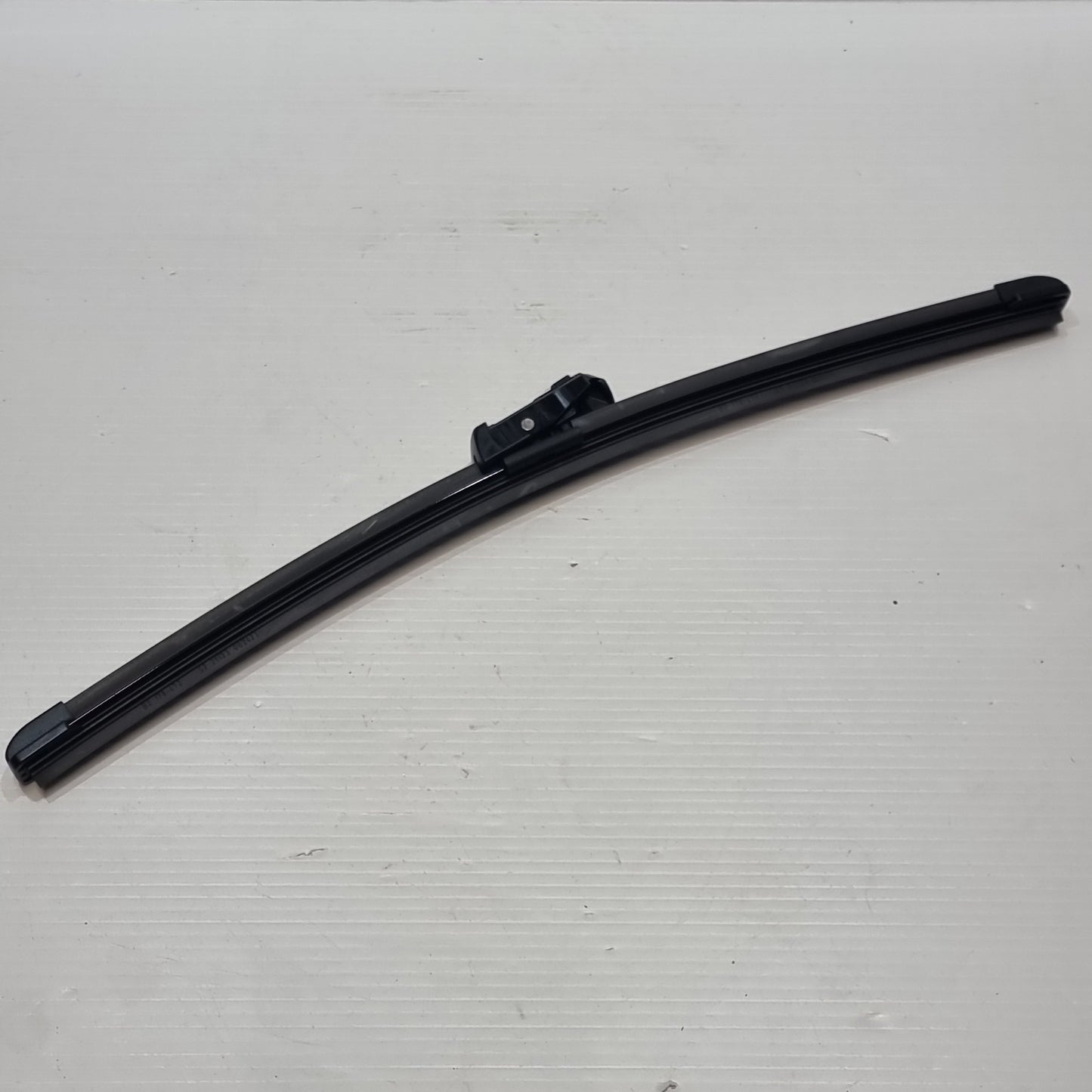 Genuine Nearside Wiper Blade - Fiat 500L | 52026770