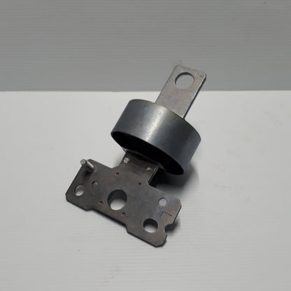 Genuine Rear Left Suspension Bushing - Volvo V70 / XC60 / S80 / S60 | 31476221
