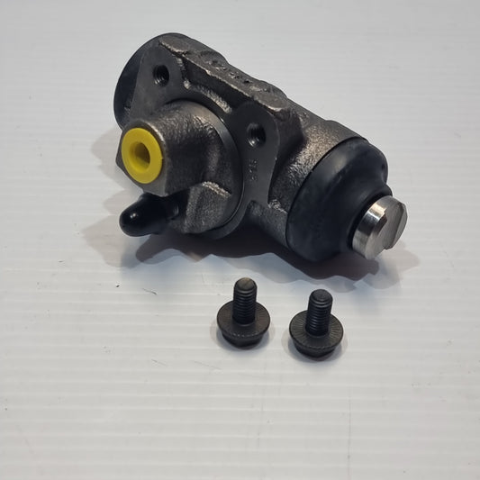 Genuine Rear Brake Cylinder - Ford Transit | 4055730