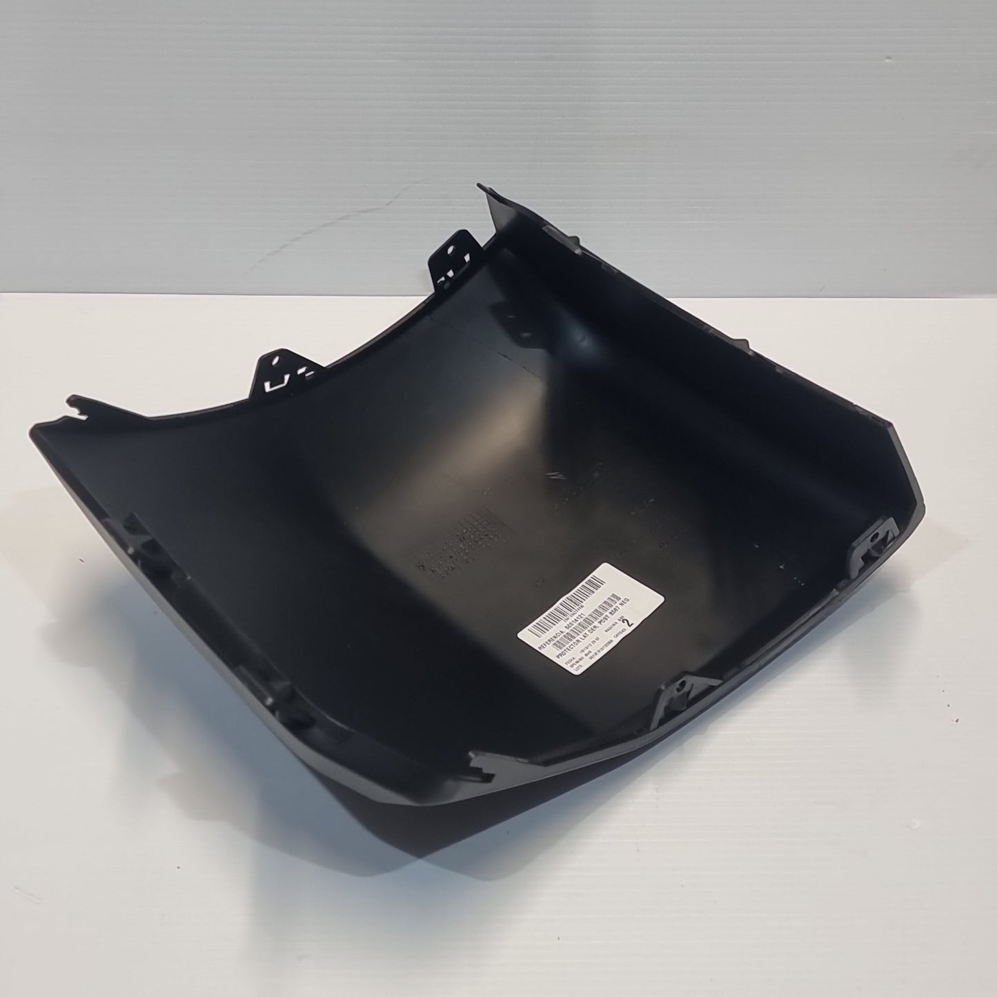 Genuine Rear Right Bumper Rubber Boot - Citroen C4 Picasso | 7452LA