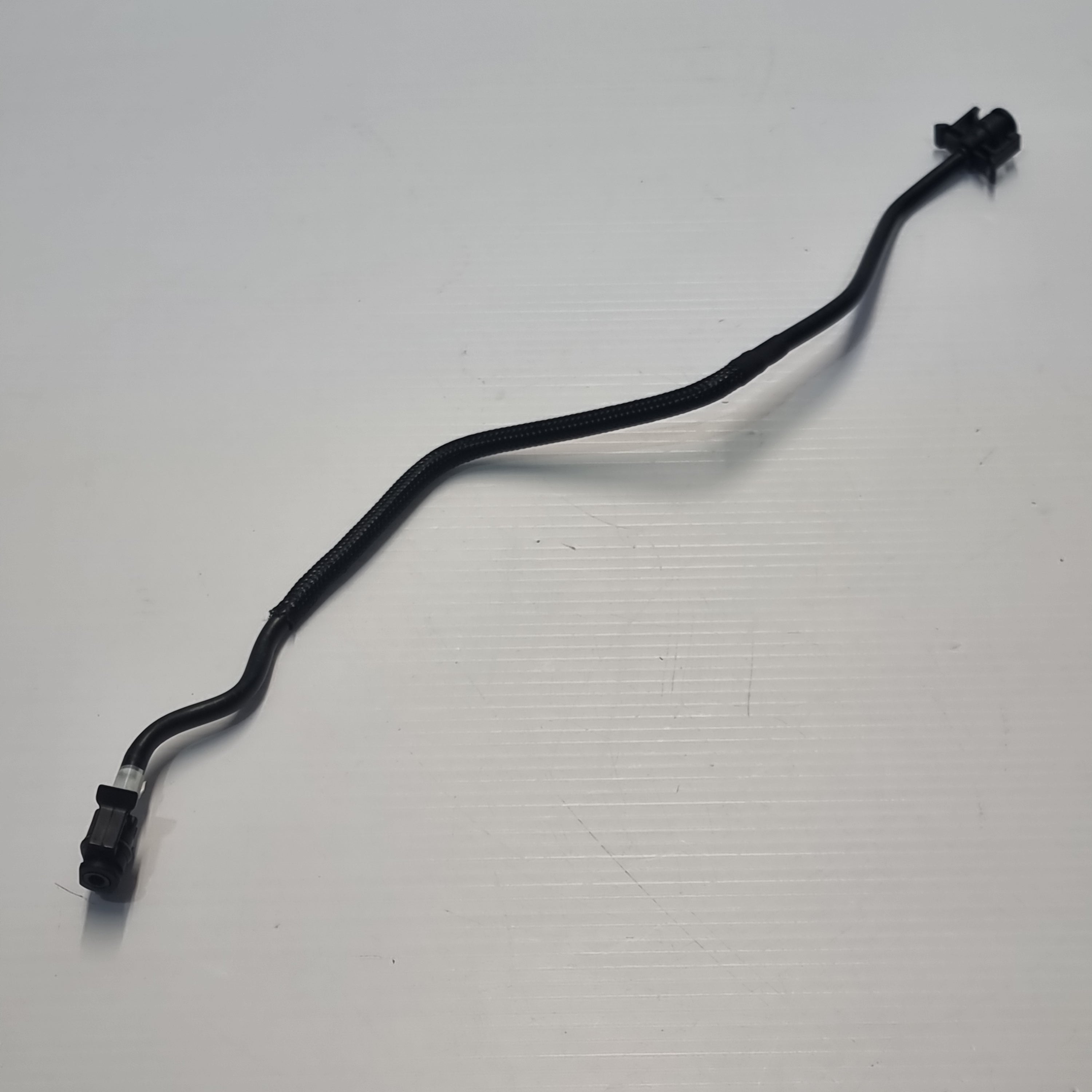 32222229 Genuine Engine Cooling Bleeder Hose - Volvo XC90 / V70 / XC60 / S80 ...