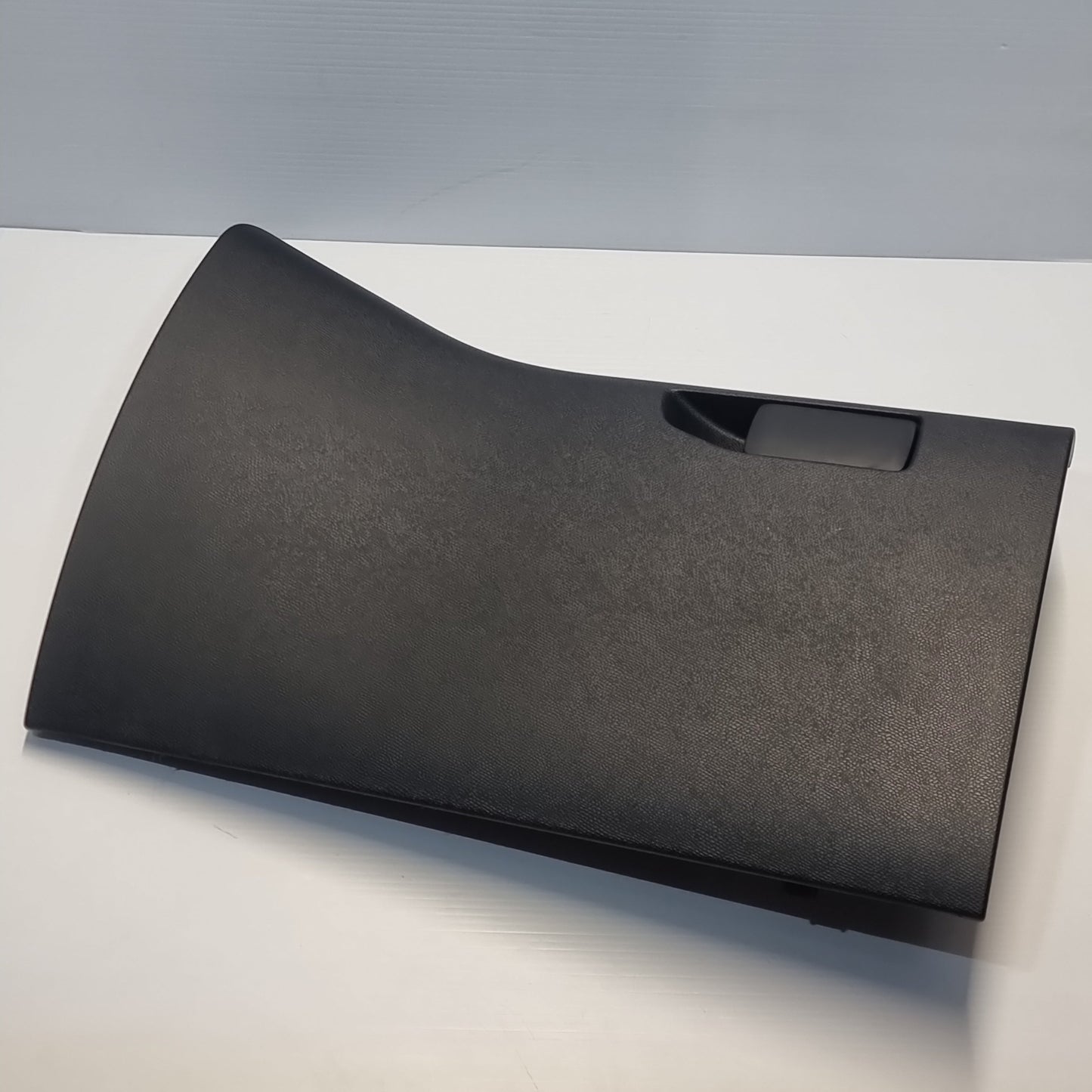 Genuine Glove Box Lid - Peugeot 308 | 16108105ZD