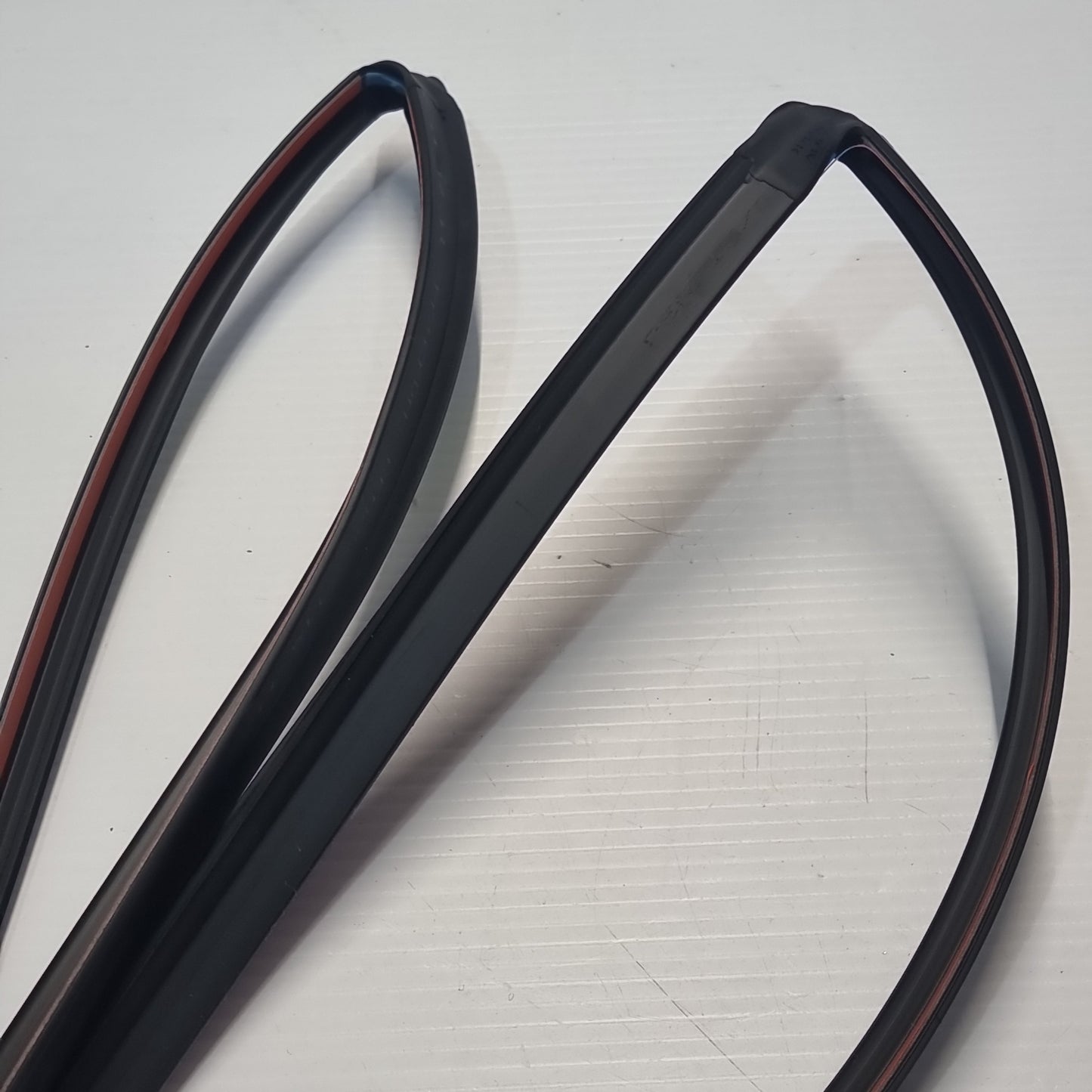 Genuine Roof Panel Seal - Peugeot 307 Restyling | 8120K2